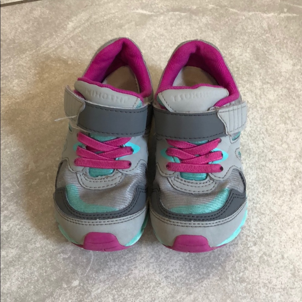 Tsukihoshi sneakers size 9